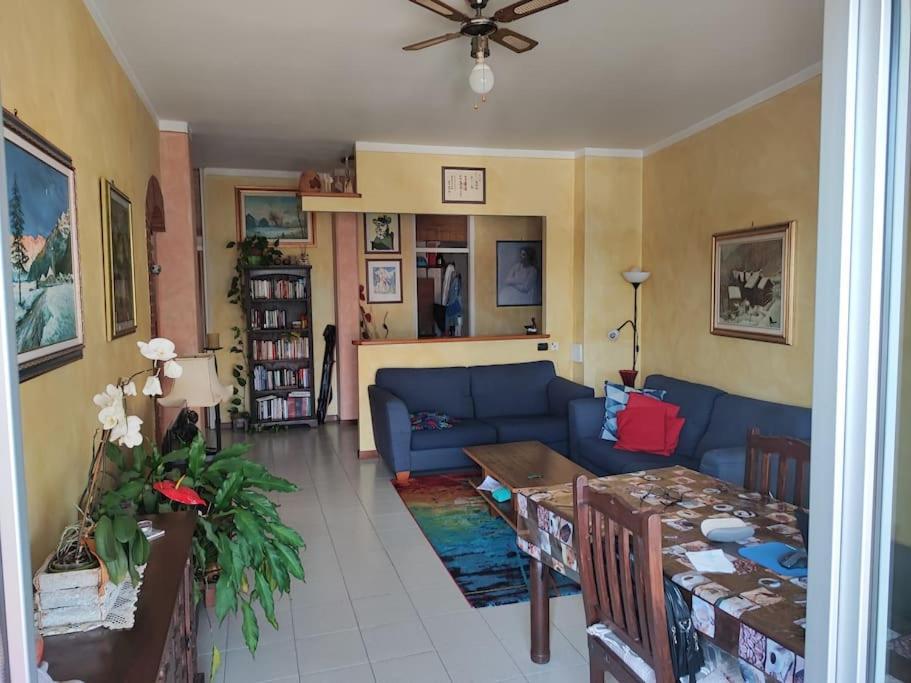 Appartamento Chic Vista Lago - Casa Janis Verbania Eksteriør bilde